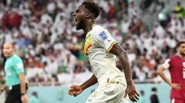 Boulaye Dia anota o primeiro gol do Senegal na Copa do Mundo 2022 - Getty Images
