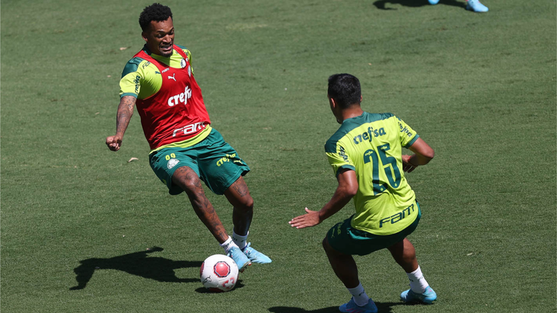 Jailson e Gabriel Menino treinando na Academia de Futebol - Cesar Greco/Sociedade Esportiva Palmeiras/Flickr