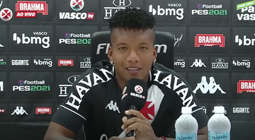 No início do mês, Jhon Sánchez foi apresentado pelo Vasco - Reprodução / OneFootball / Vasco TV