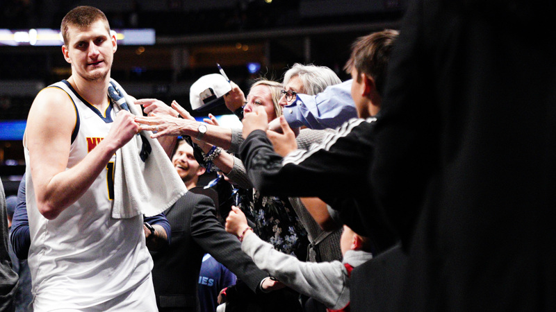Nikola Jokic venceu Joel Embiid e conseguiu o seu segundo MVP na NBA - GettyImages