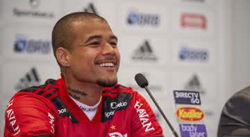 Apresentado no Flamengo, Kenedy destaca ansiedade por estreia: “Estou preparado” - Alexandre Vidal / Flamengo / Flickr