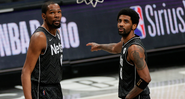 Kyrie Irving e Kevin Durant se destacam na vitória dos Nets sobre o Phoenix Suns - Getty Images
