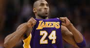 Kobe Bryant, astro da NBA e do Los Angeles Lakers em quadra - GettyImages