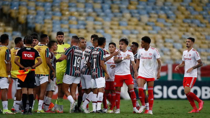 Paulo Victor originou toda a confusão entre jogadores do Internacional e Fluminense - GettyImages