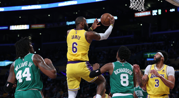 LeBron James leva Lakers à vitória sobre o Celtics - Getty Images