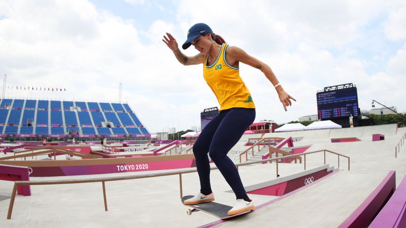 Letícia Bufoni responde sobre envolvimento com atletas na Vila Olímpica: “Quem me dera” - GettyImages