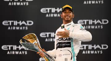 Hamilton volta a afirmar desejo em renovar com a Mercedes - GettyImages