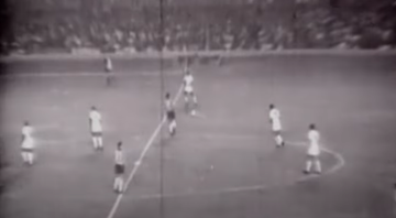 Fifa relembra duelo entre Pelé e Garrincha, pela semifinal da Libertadores de 1963 - Transmissão/ TV Cultura