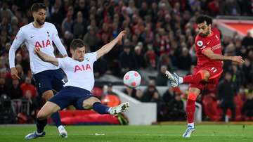 Liverpool e Tottenham fazem jogo truncado - Getty Images
