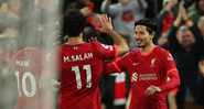 Jogadores do Liverpool comemorando o gol diante do Arsenal pela Premier League - GettyImages