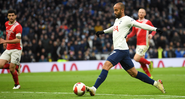 Lucas Moura comemora nova fase no Tottenham - Getty Images