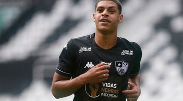 Técnico do Olympique diz que clube se enganou ao contratar Luis Henrique, ex-Botafogo - Vitor Silva / Botafogo