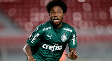 Luiz Adriano provoca torcedora do Palmeiras em rede social - Getty Images