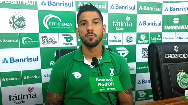 Marcelo Carné, goleiro do Juventude, durante entrevista coletiva - Transmissão Youtube/Juventude