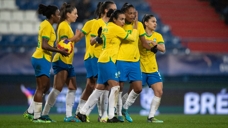 Thais Magalhães/CBF/Flickr - Marta definiu o empate em pênalti cobrado