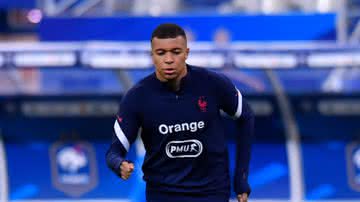 Mbappé segue treinando com a seleção da França - GettyImages