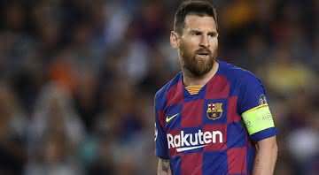 Messi em ação com camisa do Barcelona - GettyImages