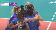 Jogadoras do Minas comemorando na Superliga Feminina - Transmissão SporTV