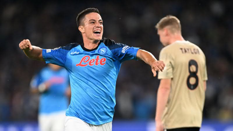 Napoli gives a show, beats Ajax and qualifies for the Champions League -