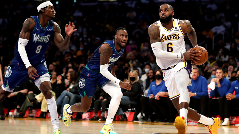 LeBron James desabafa sobre fase do Lakers e momento ruim na NBA - GettyImages