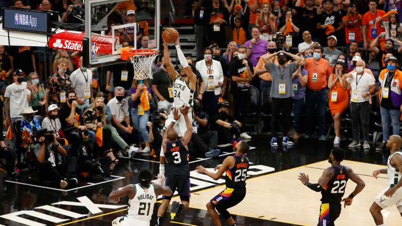 Milwaukee Bucks virou a série para cima do Phoenix Suns nas finais da NBA - GettyImages