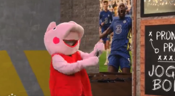 Neto, ex-jogador vestido de porco para zoar o Palmeiras - Transmissão TV Bandeirantes