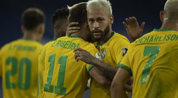 Neymarfoi criticado por Neto, após chorar com a camisa da Seleção Brasileira - Lucas Figueredo/CBF