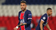 Neymar Jr renova com o PSG - Getty Images