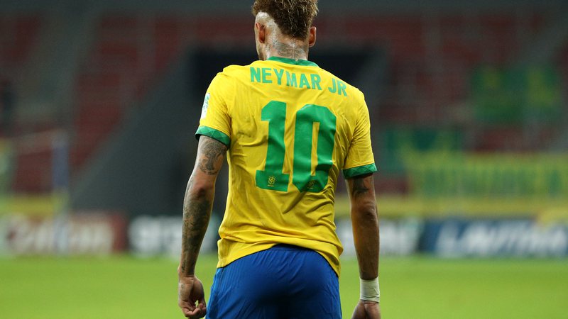 Neymar e Lumena interagem e movimentam twitter - Getty Images