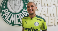 Rafael Navarro assina com Palmeiras até 2026 - Transmissão / TV Palmeiras - 22/12/2021