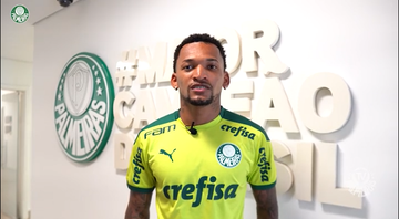 Palmeiras anuncia Jailson ao som de ‘Um Maluco no Pedaço’ - Reprodução/ OneFootball
