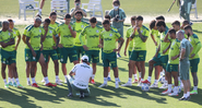 Jogadores do Palmeiras, que testaram positivo para o coronavírus, reunidos no treinamento - Cesar Greco/ Palmeiras/ Flickr