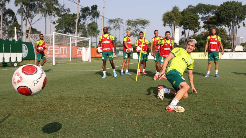 Jogadores do Palmeiras durante treino antes do Mundial - Cesar Greco/Palmeiras/Flickr