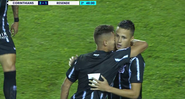 Jogadores do Corinthians comemorando o gol diante do Resende pela Copinha - Transmissão SporTV