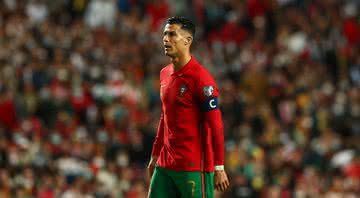 Cristiano Ronaldo saiu irritado com a derrota de Portugal para a Sérvia - GettyImages