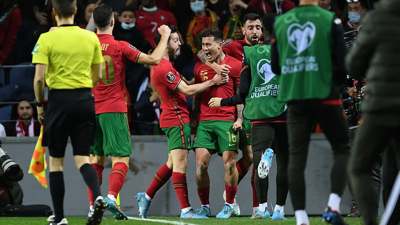 Com gol brasileiro, Portugal vence Turquia e avança nas Eliminatórias - Getty Images