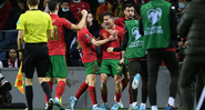 Com gol brasileiro, Portugal vence Turquia e avança nas Eliminatórias - Getty Images