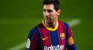 Lionel Messi com a camisa do Barcelona em campo - GettyImages