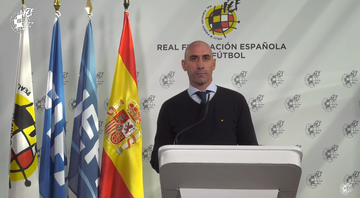 Federação espanhola anuncia medida para ajudar clubes durante pandemia de coronavírus - YouTube