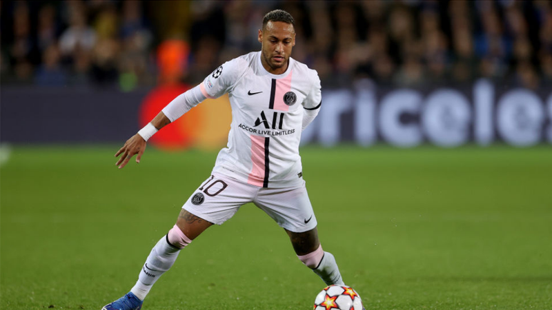 Neymar ajudou o PSG no Campeonato Francês - GettyImages