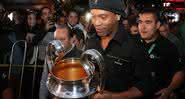 Ronaldinho Gaúcho gerou certa tensão entre PSG e Barcelona - GettyImages