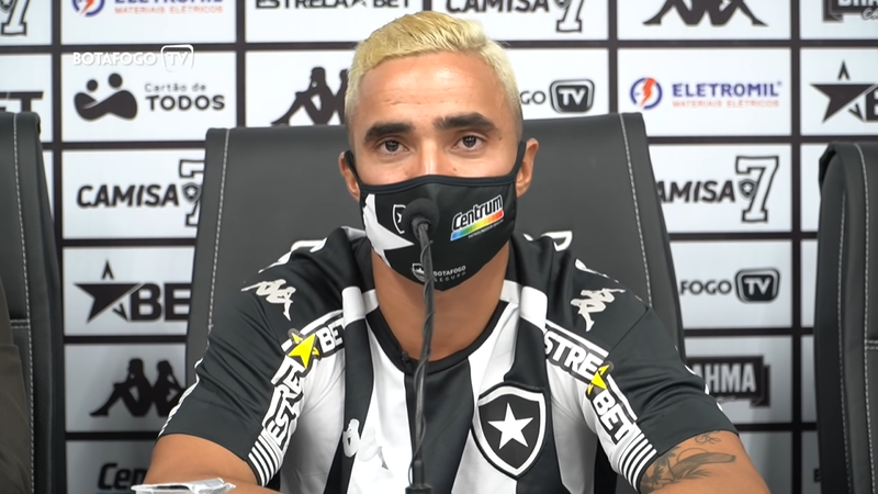 Rafael é torcedor declarado do Botafogo - Reprodução / Youtube / Botafogo TV