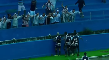 Botafogo bate Taubaté e avança na Copinha - Transmissão / Youtube - Paulistão