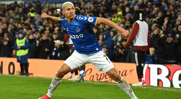 Richarlison marcou o gol de empate do Everton - Getty Images