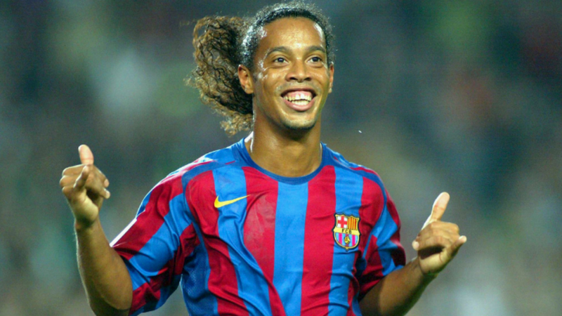 Ronaldinho Gaúcho revela que não se arrepende de momento no Barcelona - GettyImages