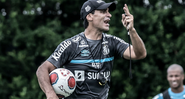 Fabián Bustos quer a chegada de reforços no Santos e Peixe trouxe novos reforços - Ivan Storti/SantosFC/Flickr