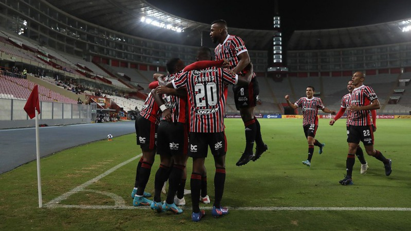 São Paulo comemorando o gol diante do Ayacucho pela Sul-Americana - Rubens Chiri/SaoPauloFC/Flickr