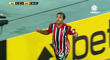 Jogador do São Paulo comemorando o gol diante do Sporting Cristal na Libertadores - Transmissão Conmebol TV