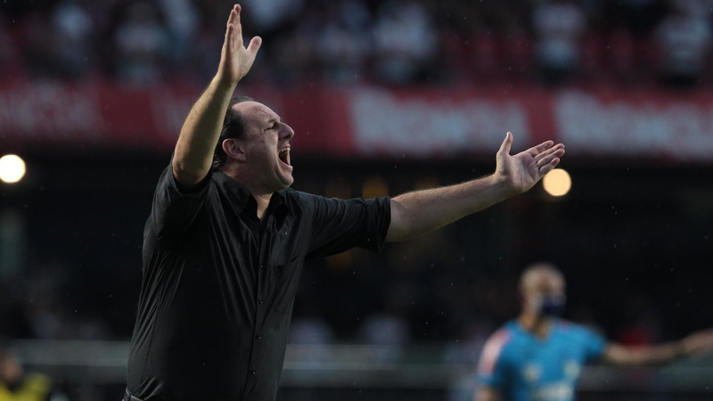 Rogério Ceni, treinador do São Paulo, terá força máxima para encarar o Manaus na Copa do Brasil - Rubens Chiri/ SPFC.NET