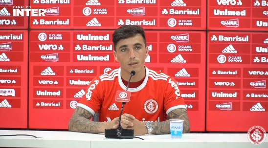 Lateral-direito revelou que sempre teve interesse em atuar pelo clube brasileiro - Transmissão Inter TV